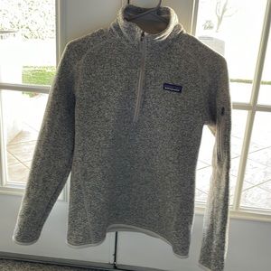 Patagonia Better Sweater 1/4 Zip Pullover. Like new! Size small, color Pelican.